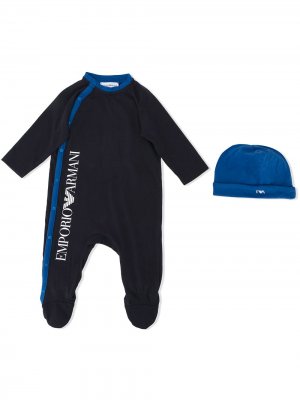 Комплект из комбинезона и шапки с логотипом Emporio Armani Kids. Цвет: синий