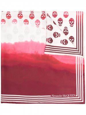 Платок с принтом Skull Alexander McQueen. Цвет: нейтральные цвета