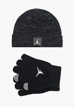 Шапка и перчатки Jordan. Цвет: черный