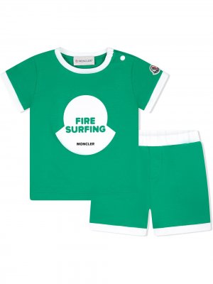 Комплект из футболки и шорт с принтом Moncler Enfant. Цвет: зеленый