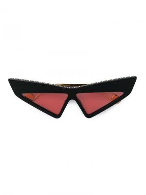 Солнцезащитные очки с отделкой заклепками Gucci Eyewear. Цвет: черный