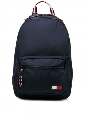 Объемный рюкзак с нашивкой-логотипом Tommy Hilfiger. Цвет: синий