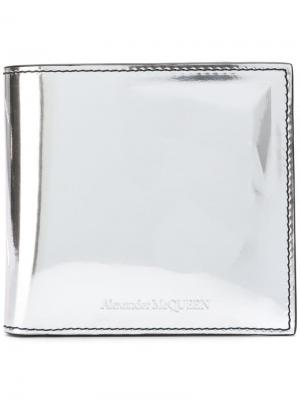 Зеркальный складной кошелек Alexander McQueen. Цвет: серебряный