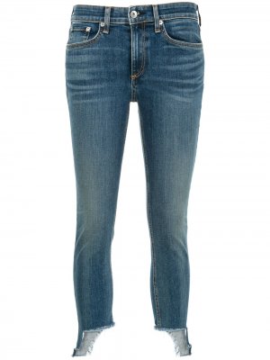 Укороченные джинсы скинни асимметричного кроя Rag & Bone. Цвет: синий