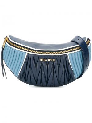 Двухцветная сумка на пояс Miu. Цвет: синий