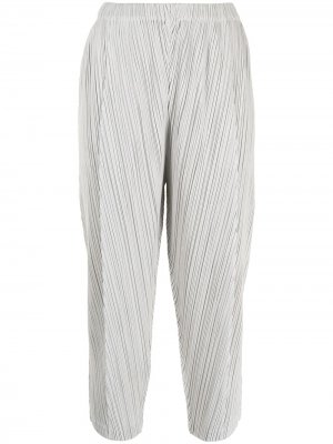 Укороченные плиссированные брюки Pleats Please Issey Miyake. Цвет: серый