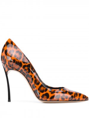 Туфли-лодочки Blade с леопардовым принтом Casadei. Цвет: оранжевый