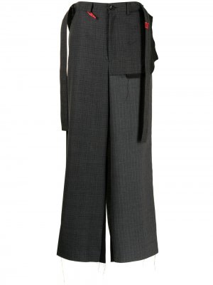 Многослойные брюки широкого кроя Maison Mihara Yasuhiro. Цвет: серый