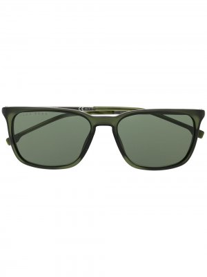 Солнцезащитные очки в квадратной оправе BOSS. Цвет: зеленый