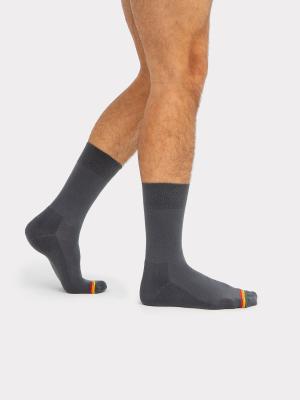 Высокие мужские носки термо  темно-серого цвета с желтой и красной полоской Mark Formelle. Цвет: т.серый