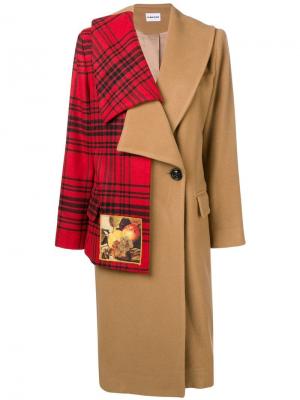 Пальто с контрастными деталями Au Jour Le. Цвет: нейтральные цвета