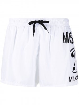 Плавки-шорты с логотипом Moschino. Цвет: белый