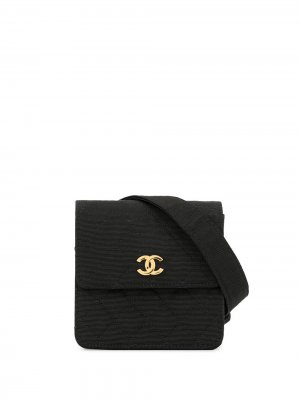 Фактурная стеганая поясная сумка Chanel Pre-Owned. Цвет: черный
