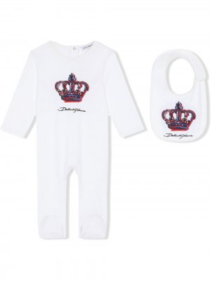 Комплект из комбинезона и нагрудника с принтом DG Crown Dolce & Gabbana Kids. Цвет: белый
