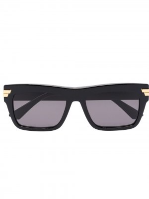 Солнцезащитные очки в трапециевидной оправе Bottega Veneta Eyewear. Цвет: черный