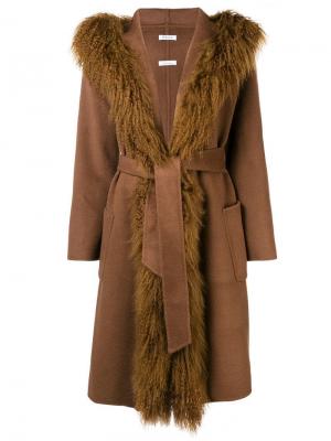 Пальто с меховой оторочкой P.A.R.O.S.H.. Цвет: коричневый