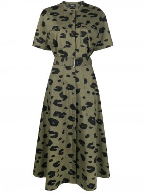 Платье миди с леопардовым принтом и поясом Theory. Цвет: зеленый