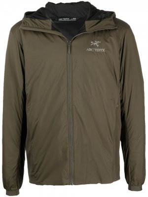 Arcteryx легкая куртка с капюшоном Arc'teryx. Цвет: зеленый