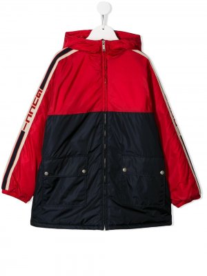 Куртка с логотипом Gucci Kids. Цвет: красный